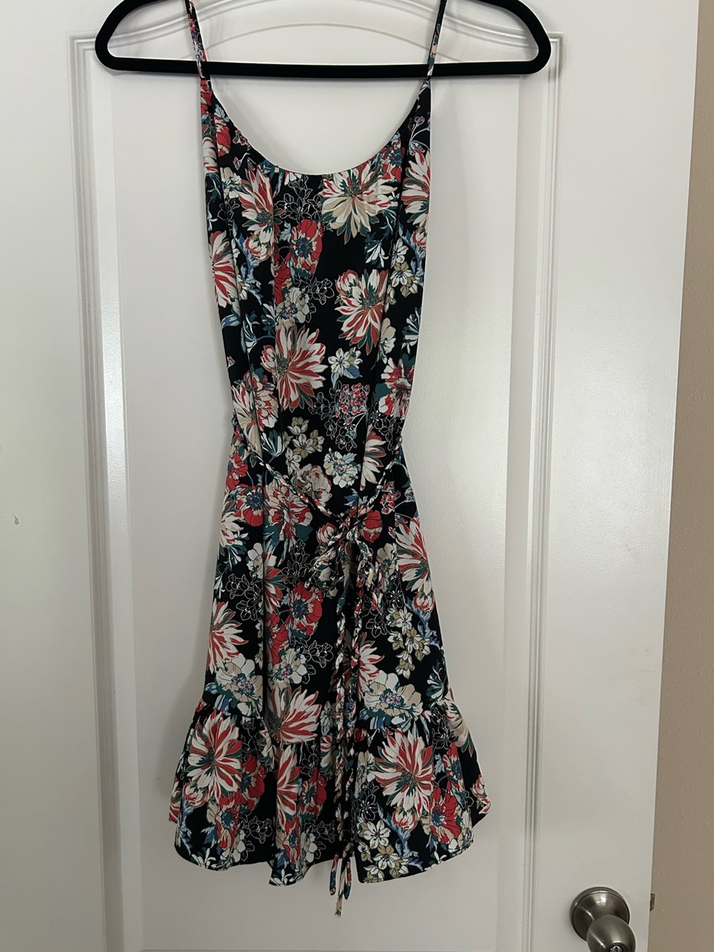 Naked Zebra Sleeveless Floral Braided Tie Rope Belt Mini Dress